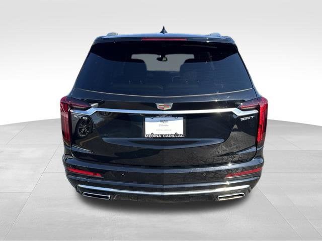 2025 Cadillac XT6 Luxury