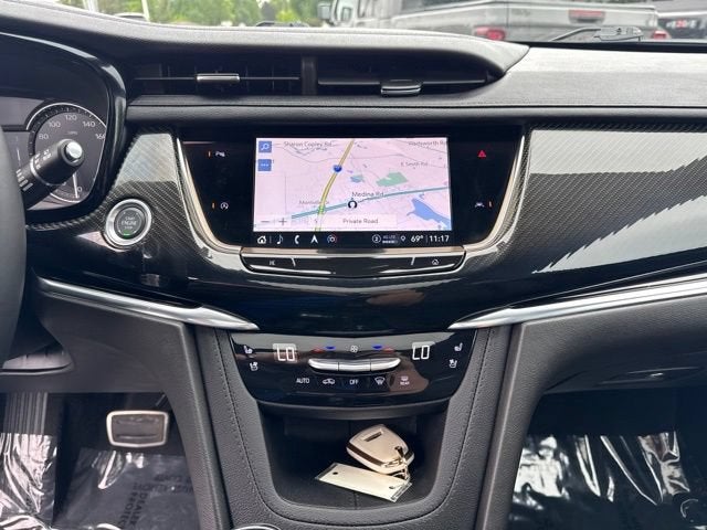 2025 Cadillac XT6 Sport