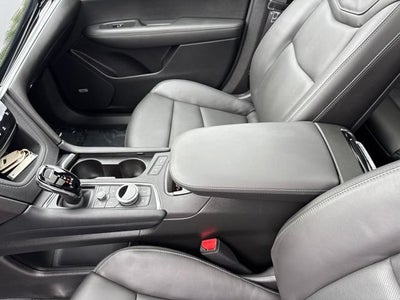 2025 Cadillac XT6 Sport