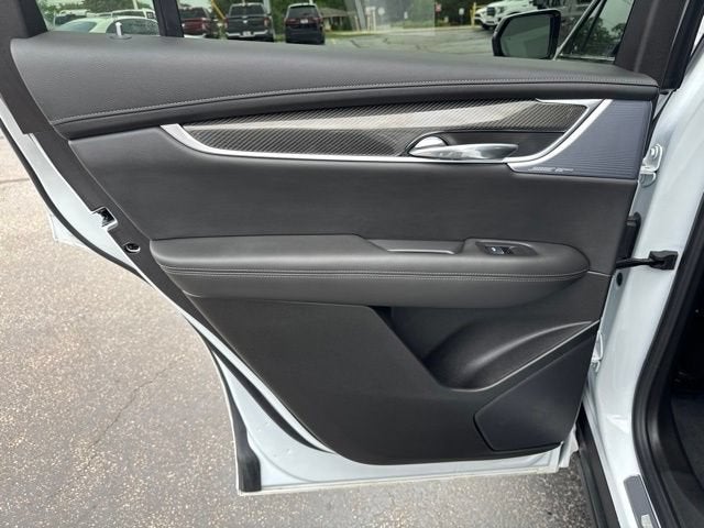 2025 Cadillac XT6 Sport