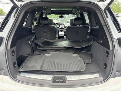 2025 Cadillac XT6 Sport