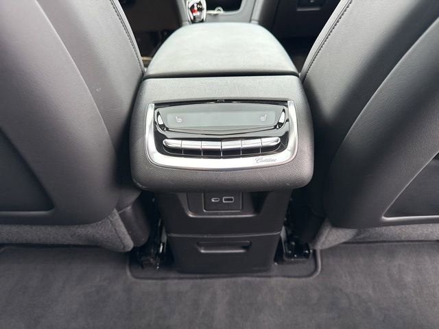 2022 Cadillac XT6 Sport