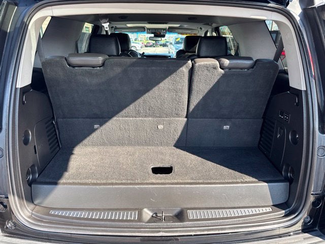 2019 Cadillac Escalade Luxury