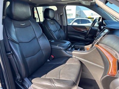 2019 Cadillac Escalade Luxury