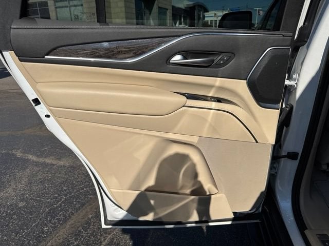 2022 Cadillac Escalade Premium Luxury