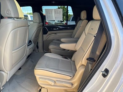 2022 Cadillac Escalade Premium Luxury