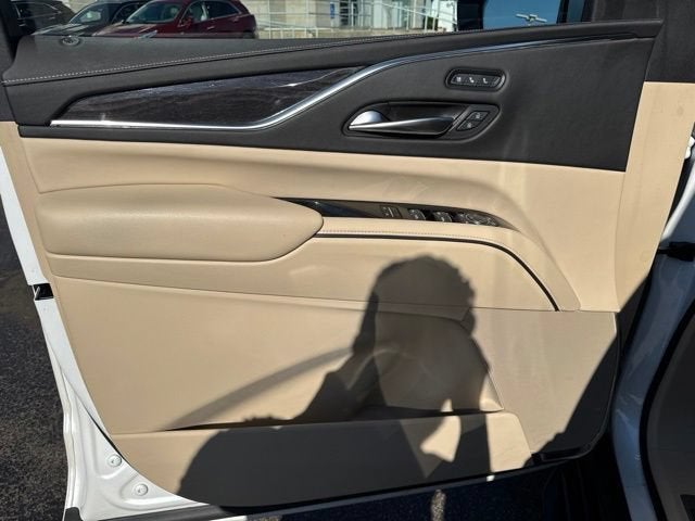 2022 Cadillac Escalade Premium Luxury