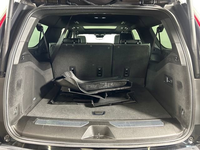 2022 Cadillac Escalade ESV Premium Luxury