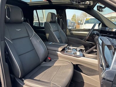 2025 Cadillac Escalade Sport