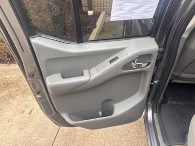 2017 Nissan Frontier SV V6