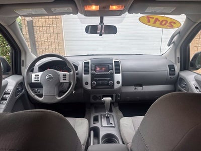 2017 Nissan Frontier SV V6