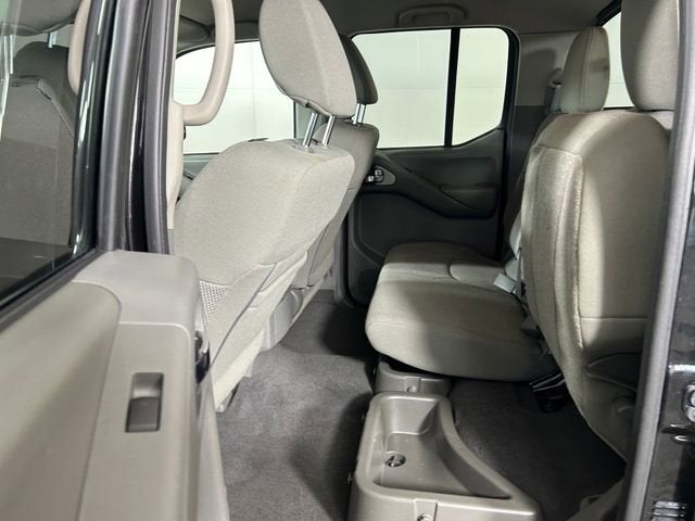 2020 Nissan Frontier SV