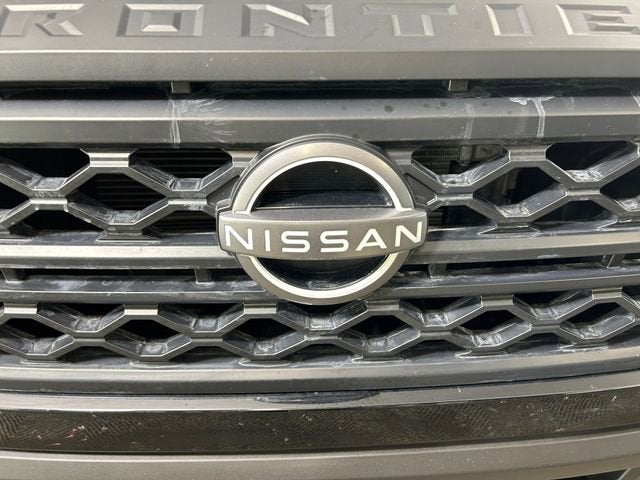 2022 Nissan Frontier S