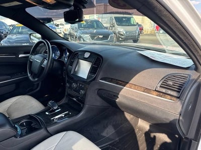 2013 Chrysler 300 Motown