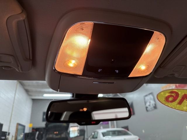 2016 Chrysler 300 Limited