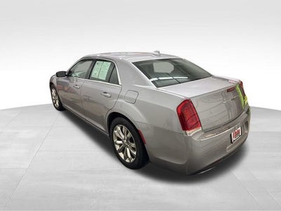 2016 Chrysler 300 Limited