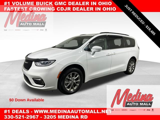 2022 Chrysler Pacifica Touring L