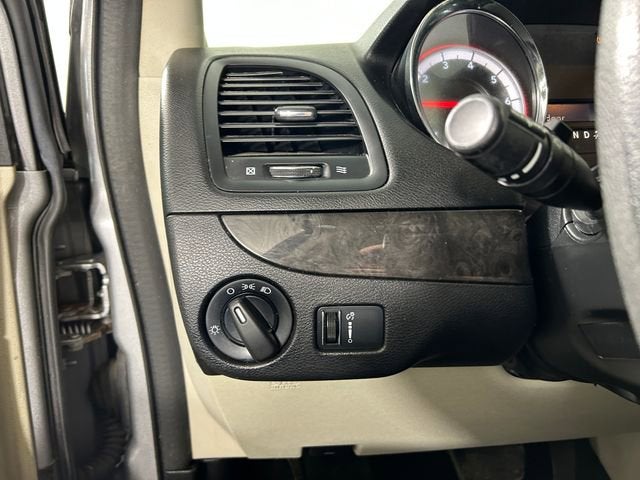 2014 Dodge Grand Caravan American Value Pkg