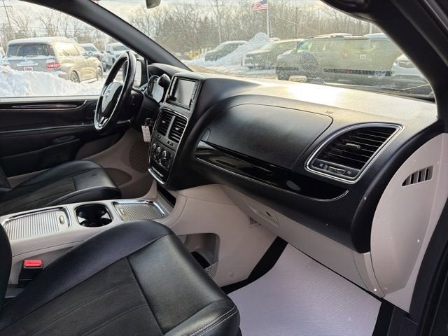 2020 Dodge Grand Caravan SXT