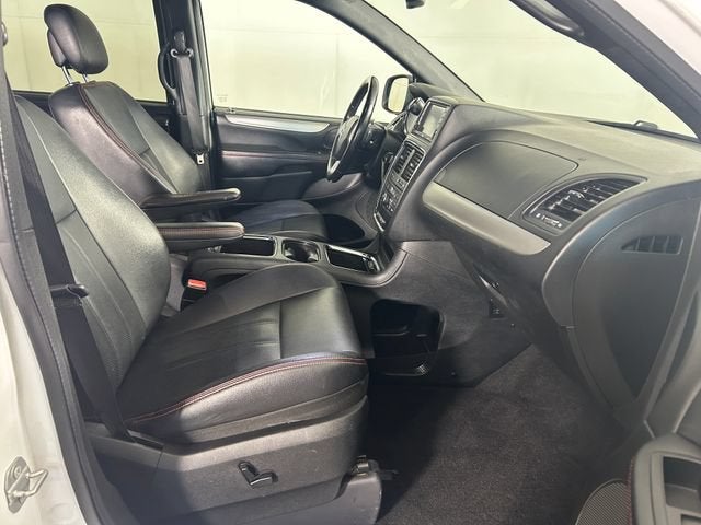 2020 Dodge Grand Caravan GT