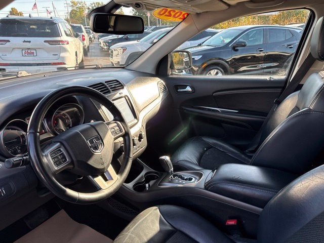 2020 Dodge Journey Crossroad