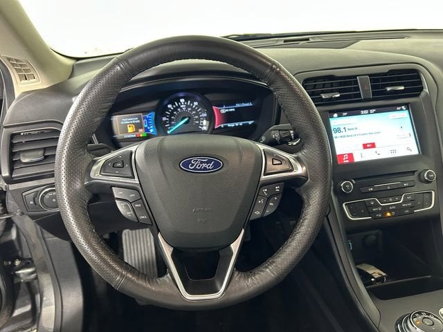 2018 Ford Fusion Hybrid SE