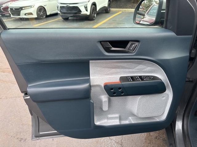 2023 Ford Maverick XL