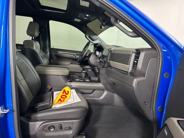 2025 Chevrolet Silverado 1500 ZR2