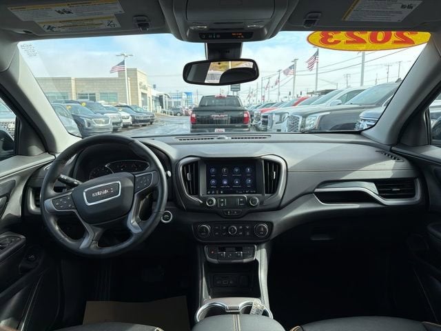2023 GMC Terrain AT4
