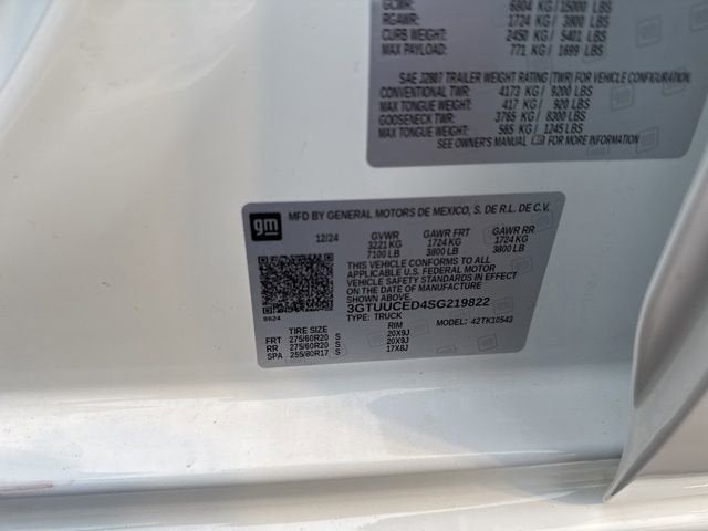 2025 GMC Sierra 1500 Elevation