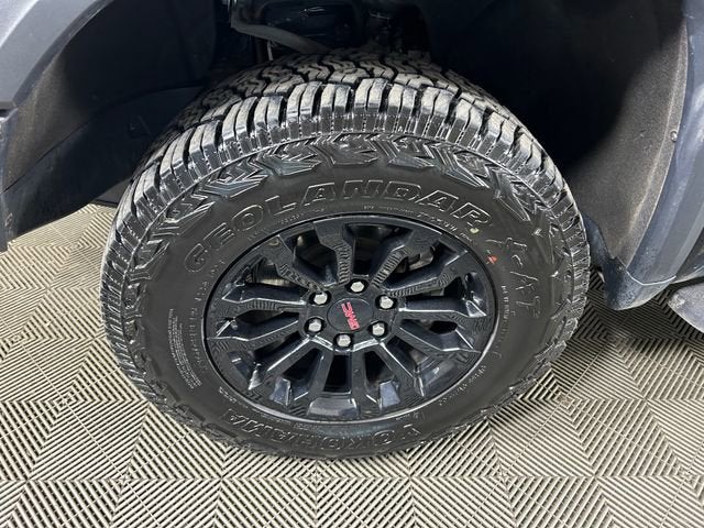 2023 GMC Sierra 1500 AT4X