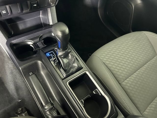 2022 Toyota Tacoma 4WD SR