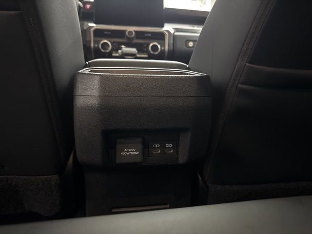 2024 Toyota Tacoma 4WD SR5