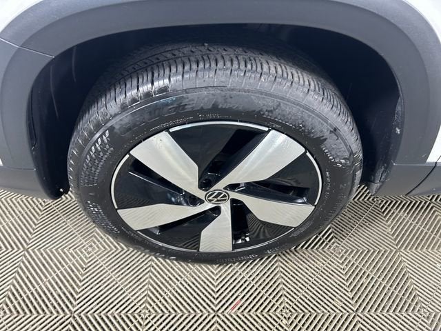 2024 Volkswagen Taos S