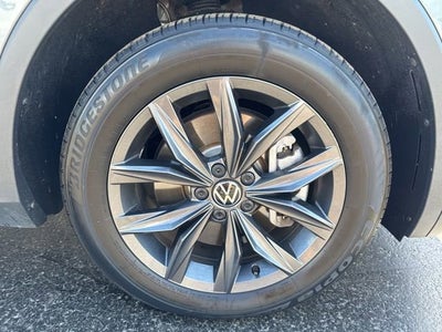 2023 Volkswagen Tiguan SE