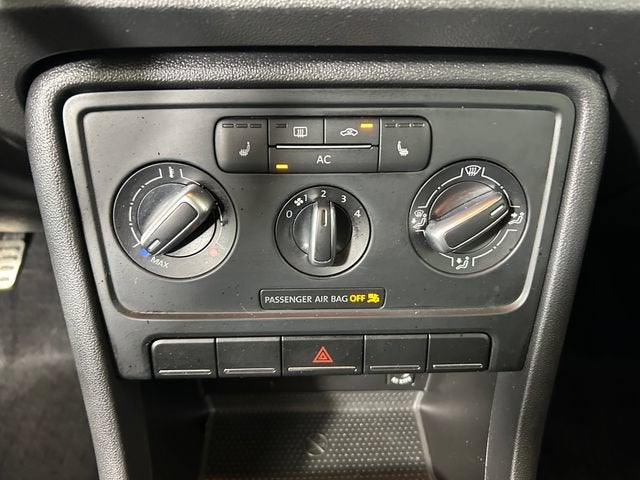 2012 Volkswagen Beetle 2.0T Turbo PZEV