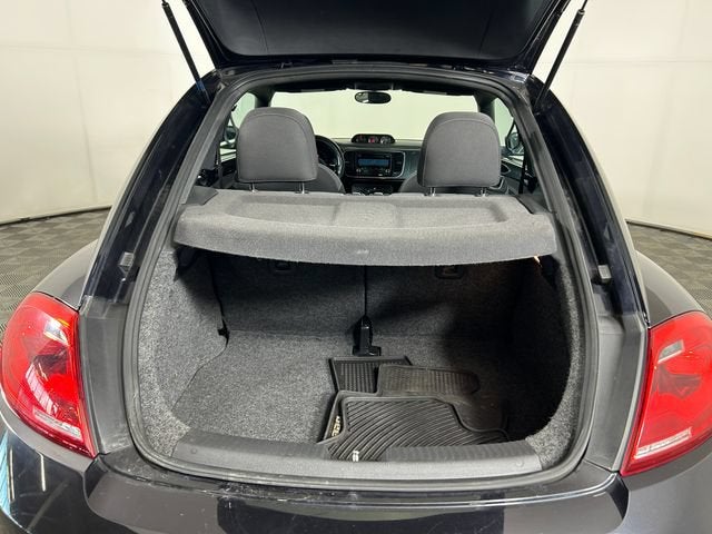 2012 Volkswagen Beetle 2.0T Turbo PZEV