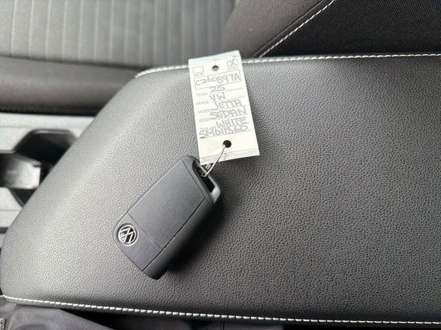 2025 Volkswagen Jetta S
