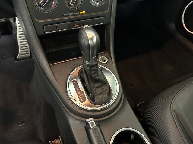 2013 Volkswagen Beetle Convertible 2.0T