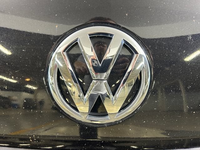 2013 Volkswagen Beetle Convertible 2.0T