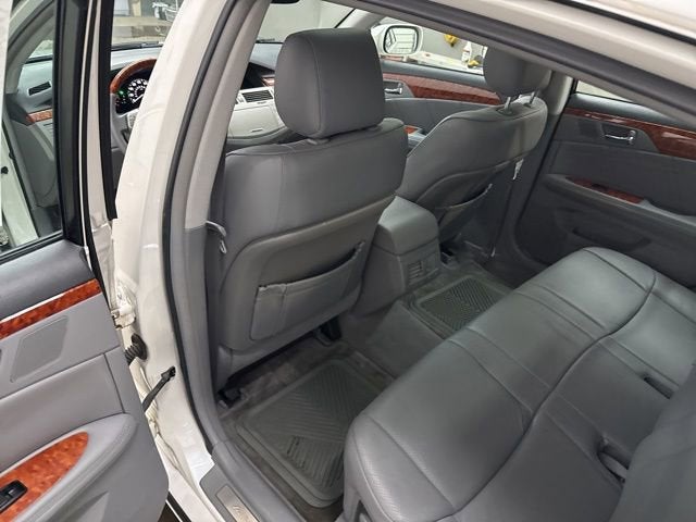 2005 Toyota Avalon XL