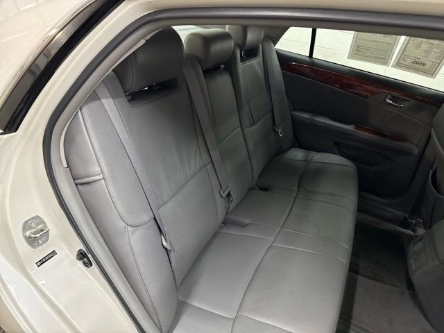 2005 Toyota Avalon XL