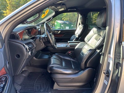 2020 Lincoln Navigator Standard