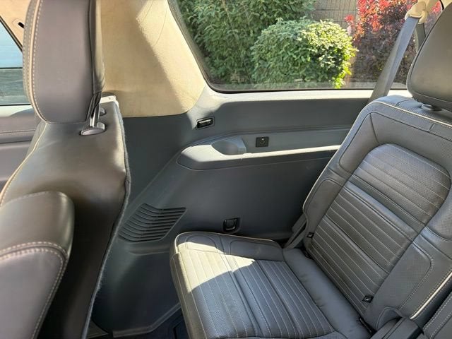 2019 Lincoln Navigator L Black Label