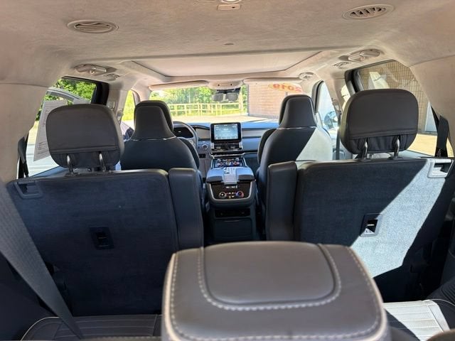 2019 Lincoln Navigator L Black Label