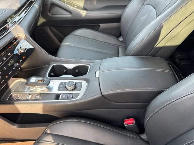 2025 INFINITI QX60 PURE