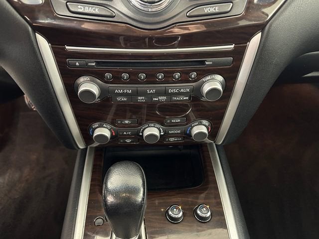 2013 Nissan Pathfinder Platinum