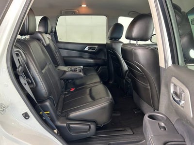 2013 Nissan Pathfinder Platinum