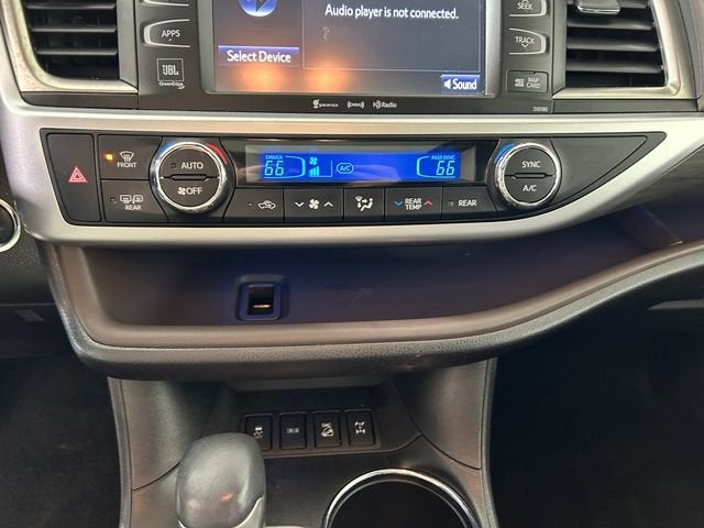 2017 Toyota Highlander Limited
