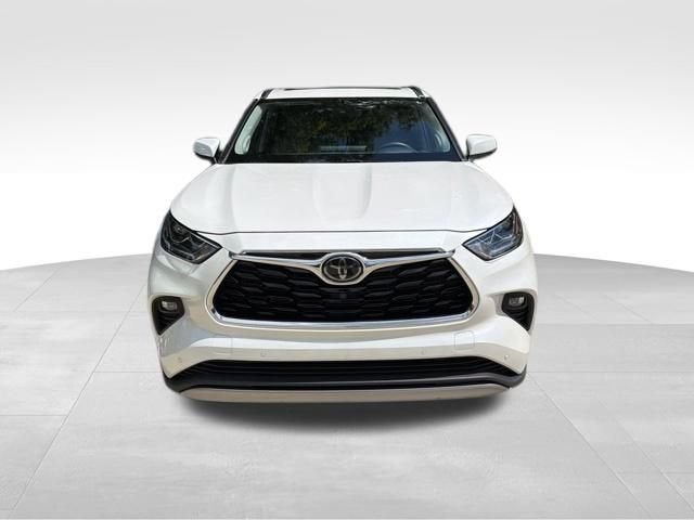 2020 Toyota Highlander Platinum